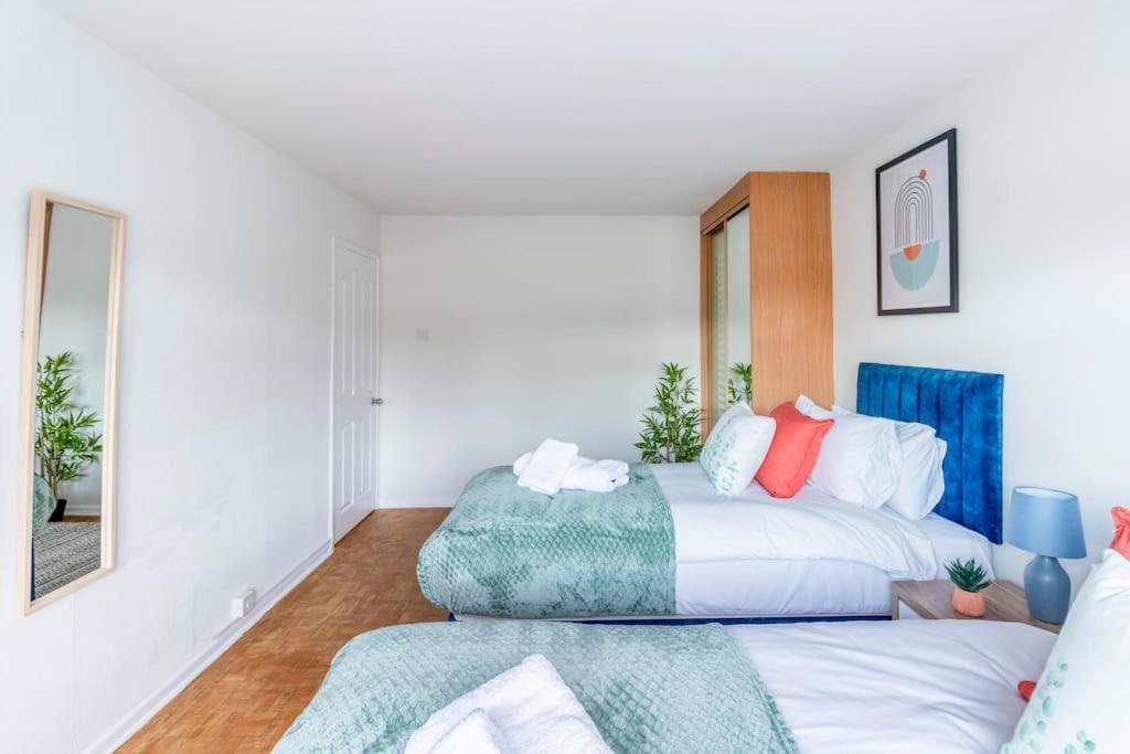 Beautiful Sea View 2 Bedroom Sleeps 6-Free Parking Bournemouth Exterior foto